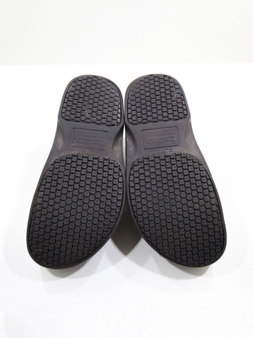TredSafe Caspian Black Rubber Lightweight Slip Resistant Work Clogs - Women's 8 - Picture 7 of 8